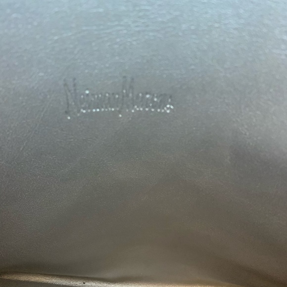 Neiman Marcus Metallic Silver Tote - Picture 4 of 10
